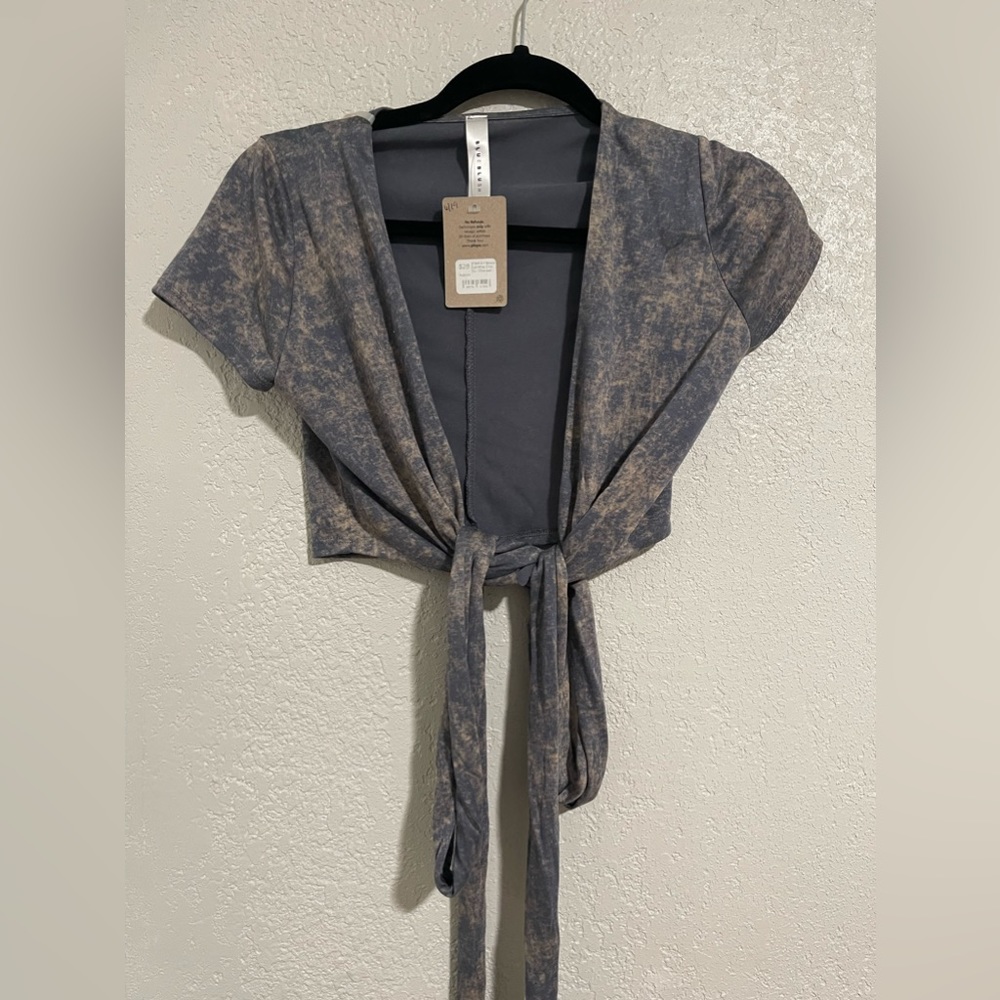 NWT Wrap Acid Wash Top (Size M)